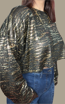 Black & Gold A. Print Top