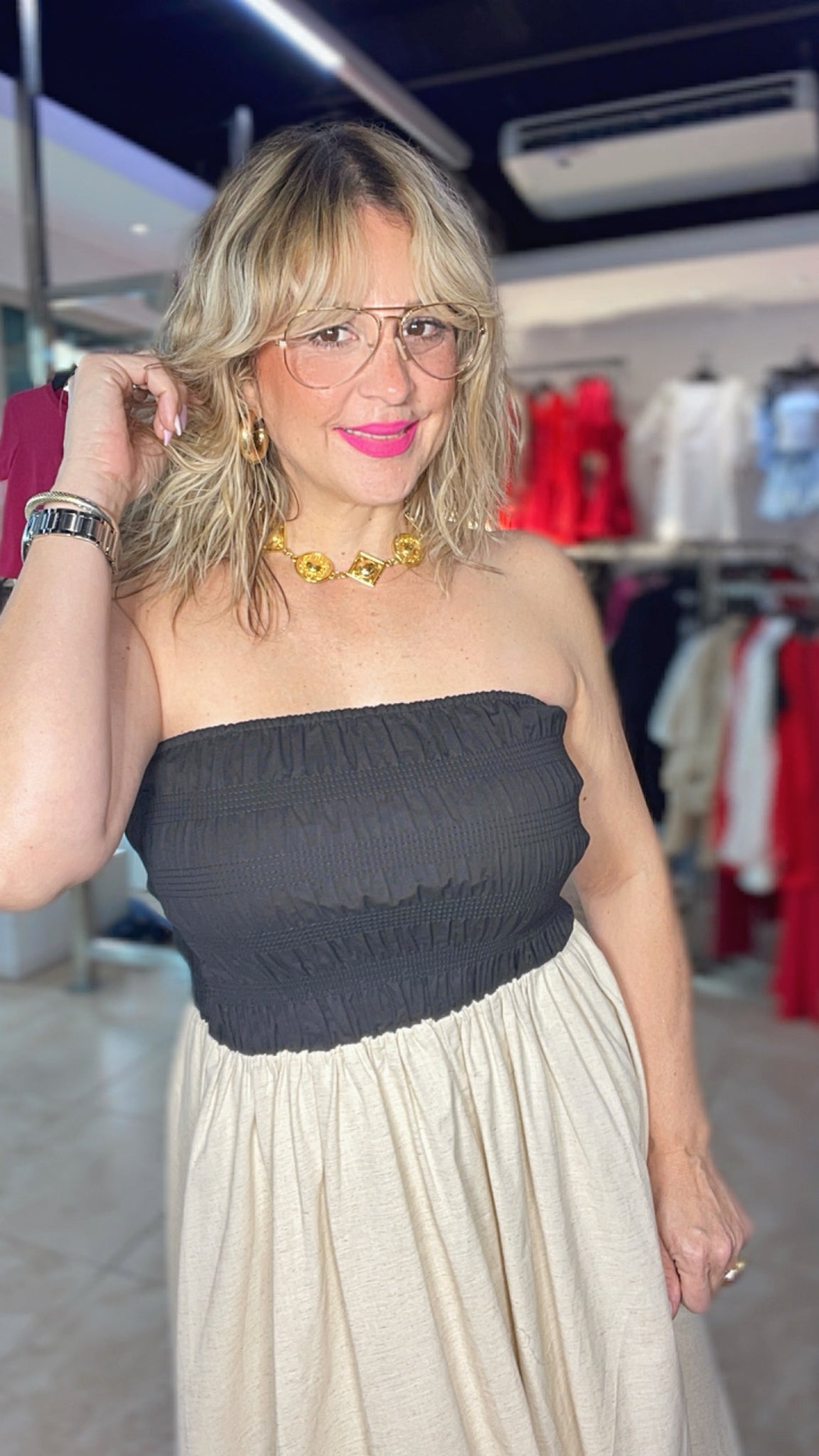 ÁGATA NUDE & BLACK BUBBLE MIDI DRESS