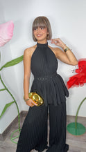 Aura Chic Black Set