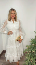 Luna Guipur Maxxi Dress
