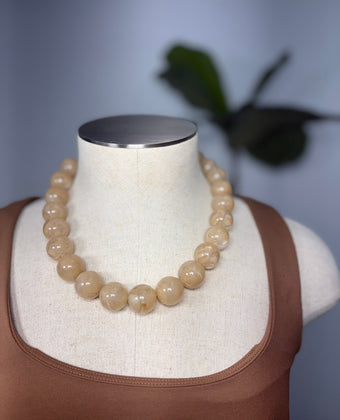 Café con Ron Fashion Necklace