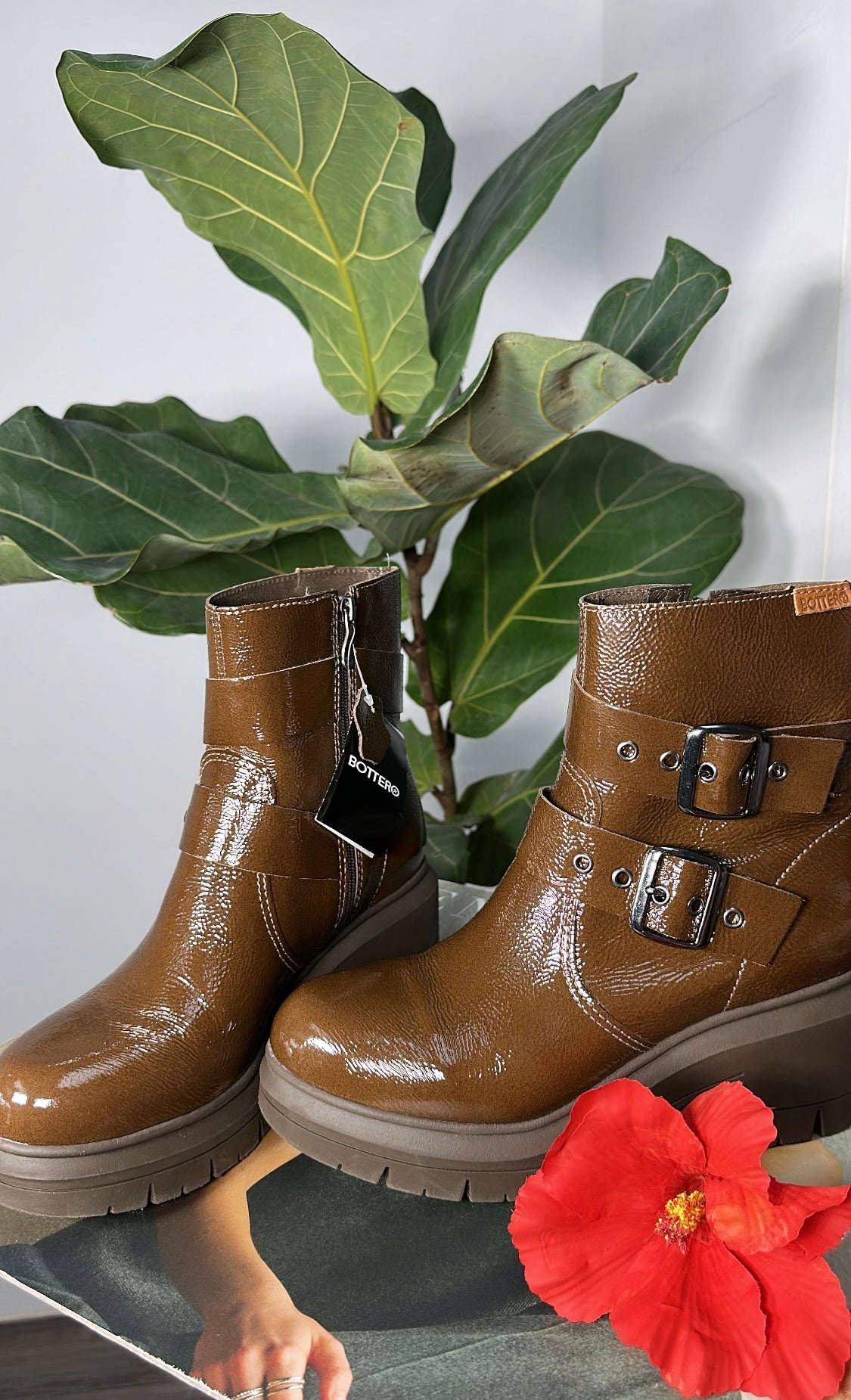 Cappuccino Boots