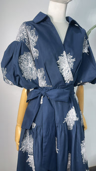 Gracia Navy & White Midi Dress