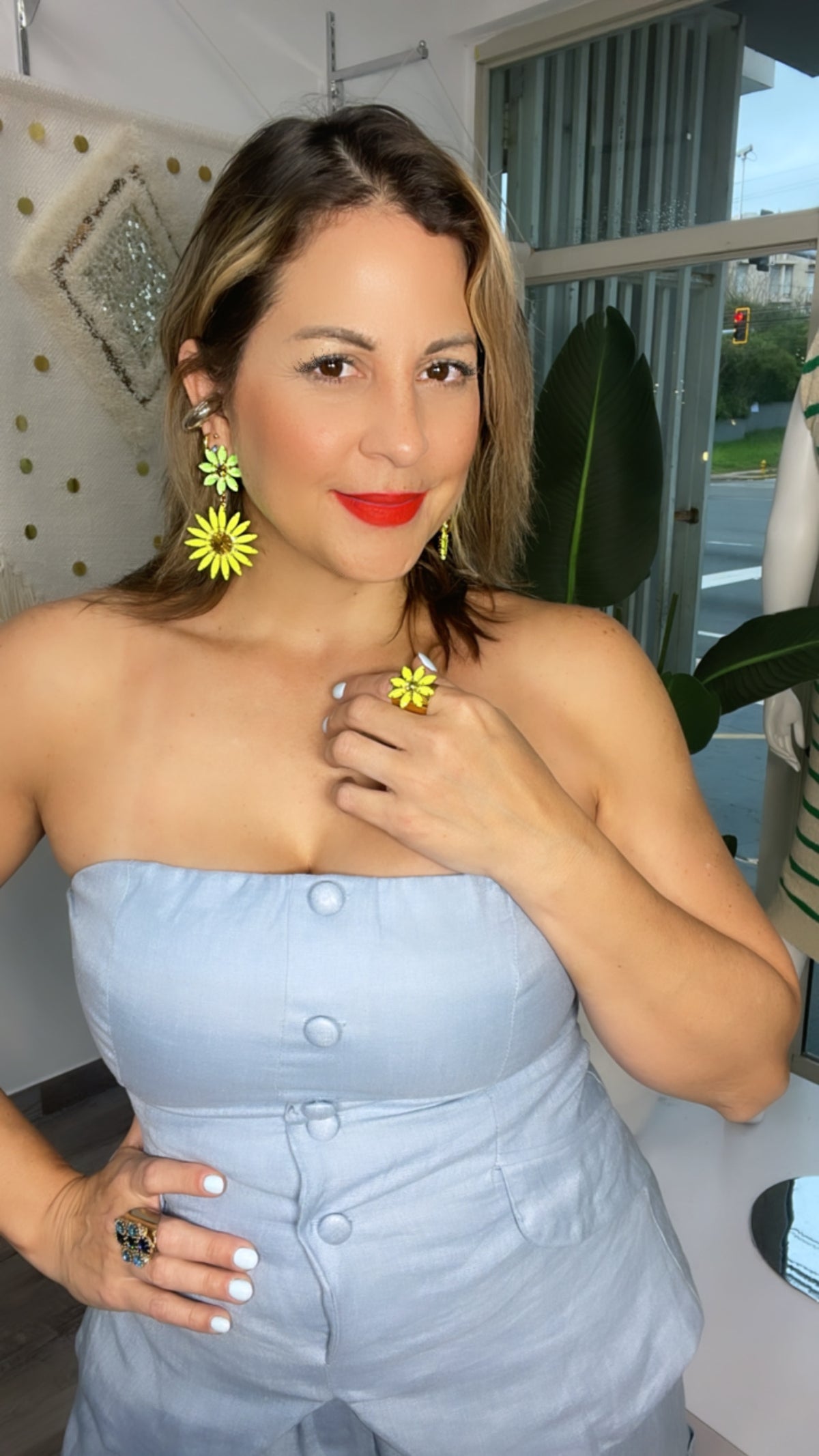 TOVA Yellow and Green Flower