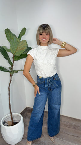 Gracia Lace White Top