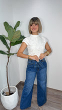 Gracia Lace White Top