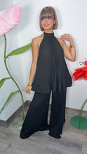 Aura Chic Black Set