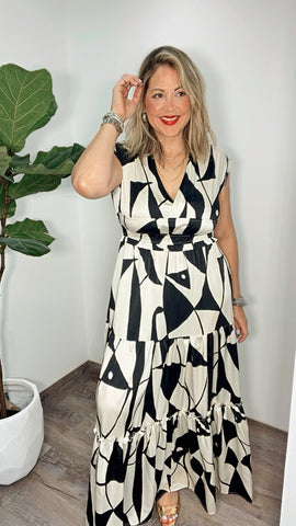 Gracia Black/White Maxi-Dress