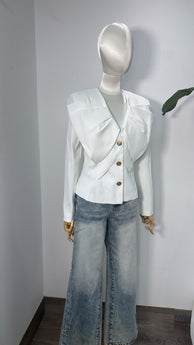 Gracia Chic White Top