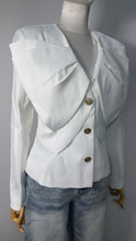 Gracia Chic White Top