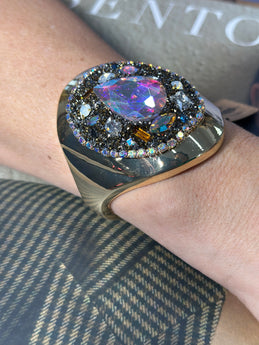 Tornasol Gem Gold Bangle