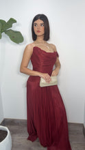 Plissé Burgundy Formal Dress